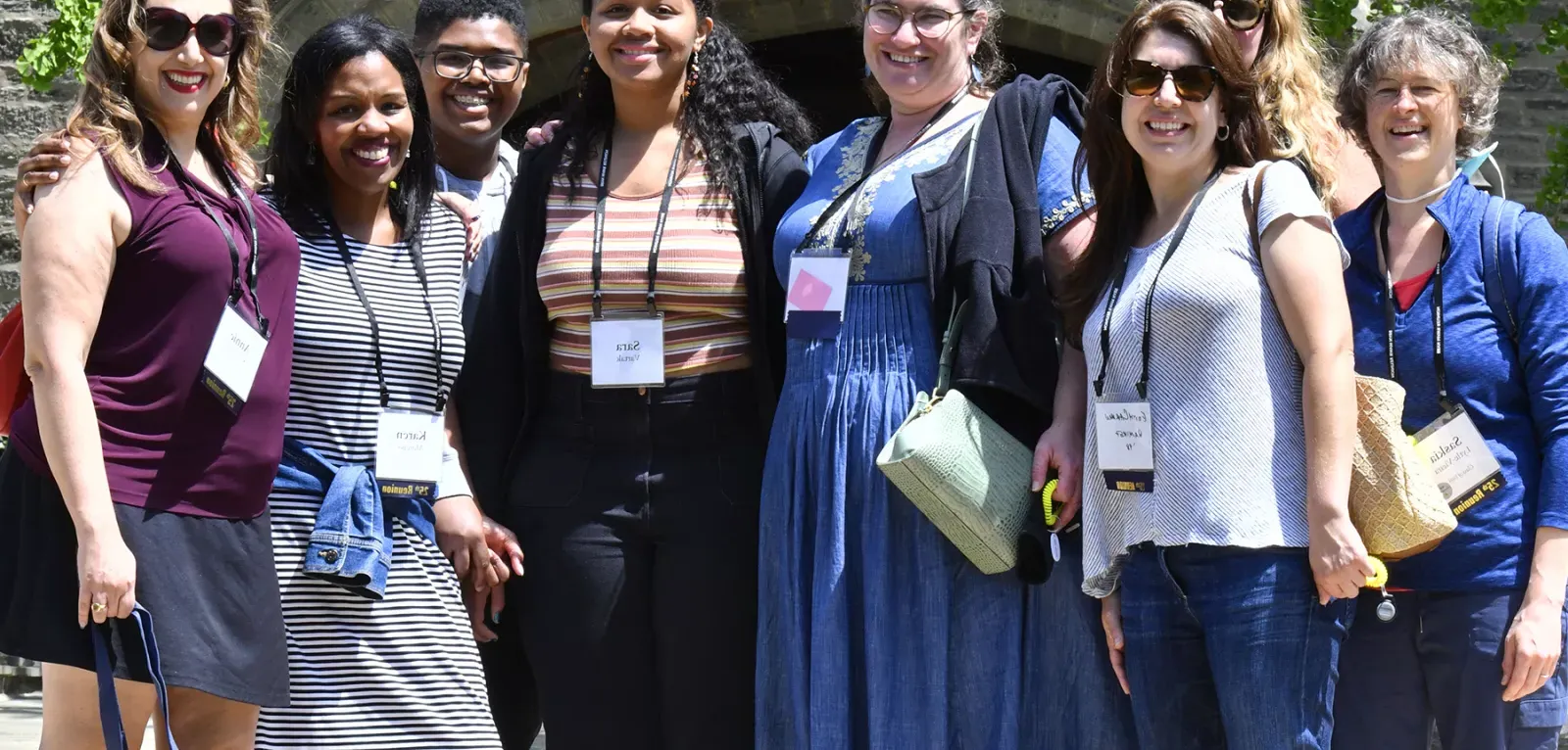 ARD - Connecting - Alumnae Association